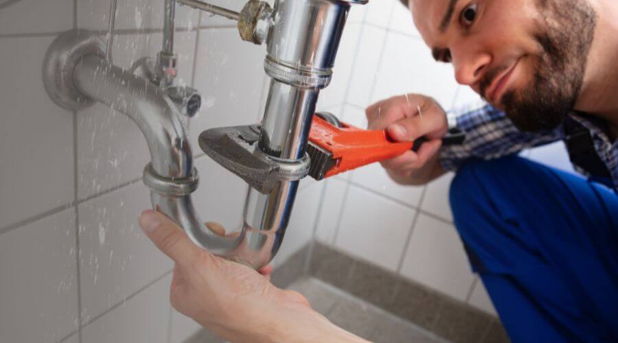 Professional same day plumber services in Manistee, MI